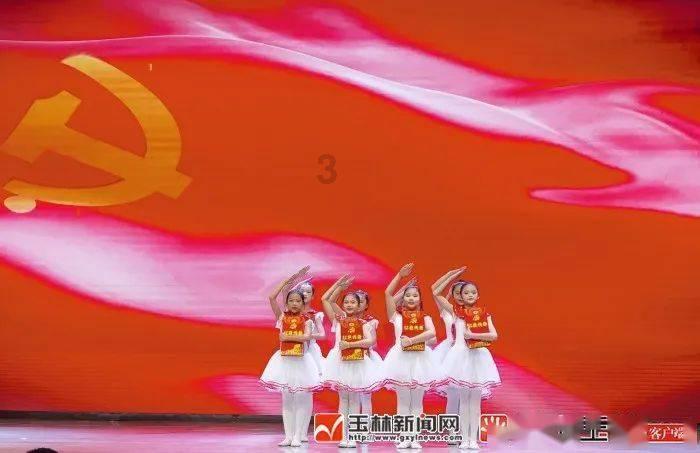 探寻知识星球 何进听袁绍建议若成功诛杀宦官,天下会不会分裂,东汉会不会灭亡?,拓展你的知识领域